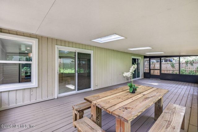 1031 24TH Street N, Jacksonville Beach, FL 32250