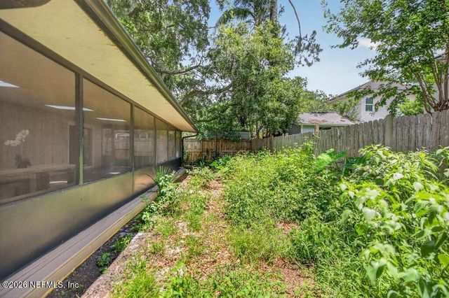 1031 24TH Street N, Jacksonville Beach, FL 32250