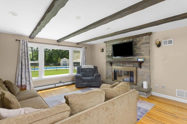 114 ROBBINSVILLE-EDINBURG RD, Robbinsville, NJ 08691