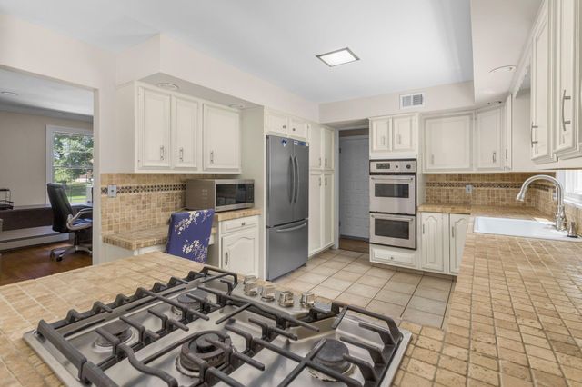 114 ROBBINSVILLE-EDINBURG RD, Robbinsville, NJ 08691