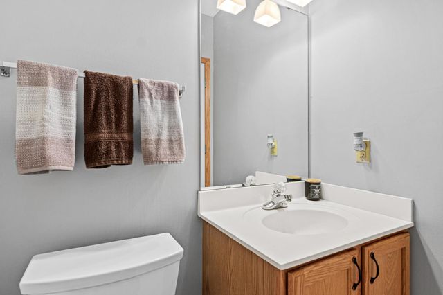 1947 Bluestem Lane, Shoreview, MN 55126