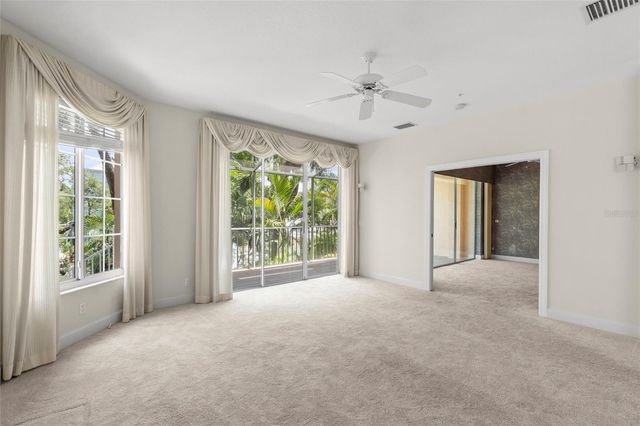 3954 HAMILTON CLUB CIRCLE 14, Sarasota, FL 34242