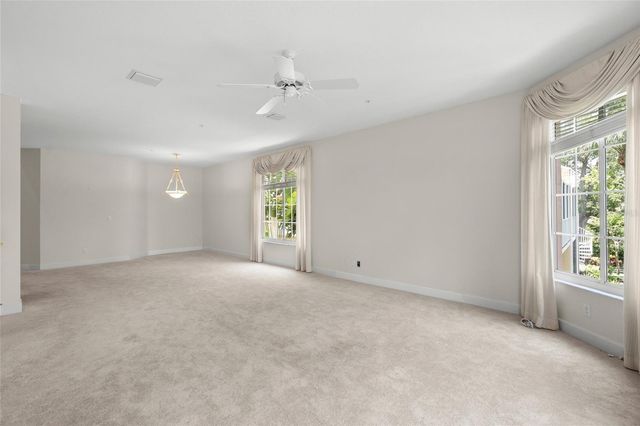 3954 HAMILTON CLUB CIRCLE 14, Sarasota, FL 34242
