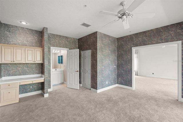 3954 HAMILTON CLUB CIRCLE 14, Sarasota, FL 34242
