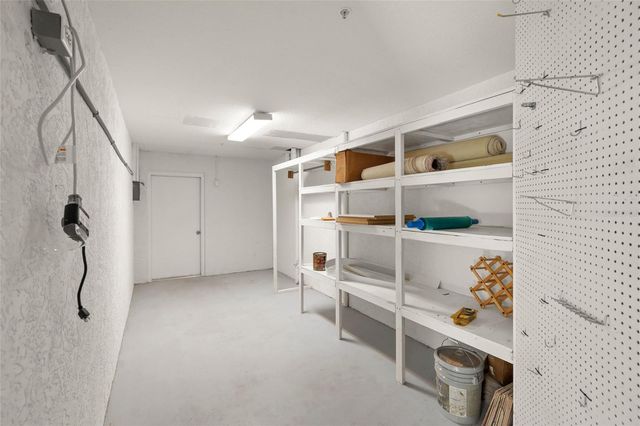 3954 HAMILTON CLUB CIRCLE 14, Sarasota, FL 34242
