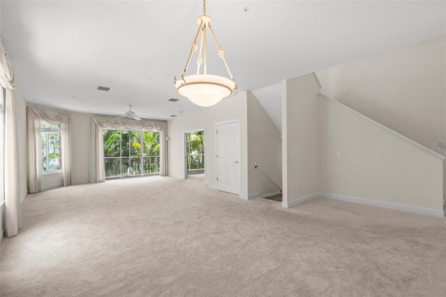 3954 HAMILTON CLUB CIRCLE 14, Sarasota, FL 34242