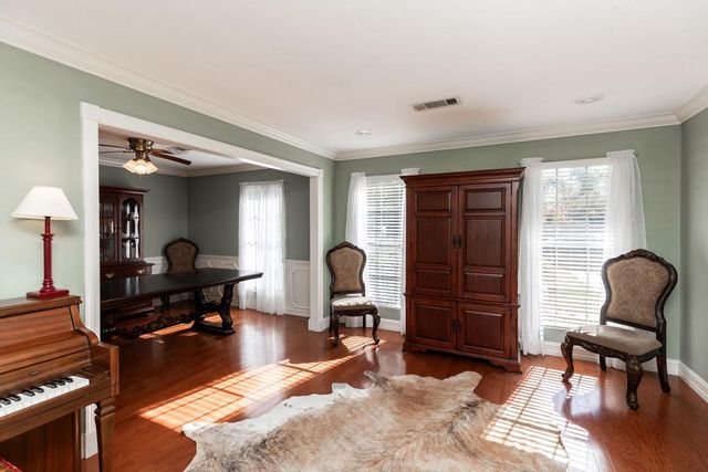 6030 Zenith Street, Beaumont, TX 77706