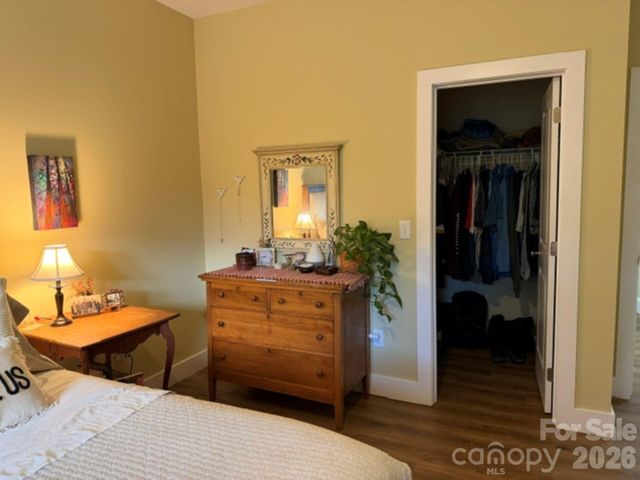 27 Day Lilly Court, Hendersonville, NC 28739