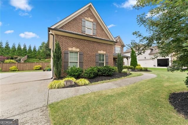 6910 Concord Brook Lane, Cumming, GA 30028