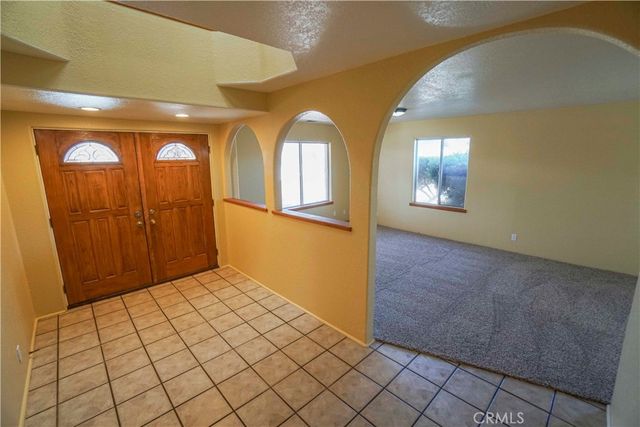 18633 Kamana, Apple Valley, CA 92307