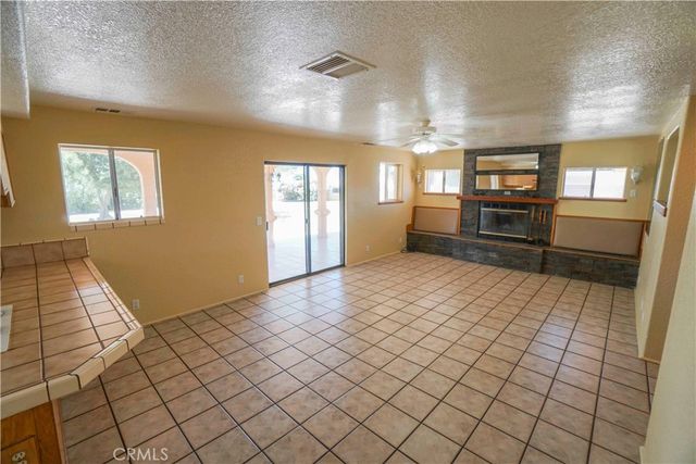 18633 Kamana, Apple Valley, CA 92307