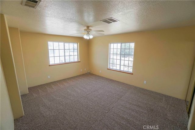 18633 Kamana, Apple Valley, CA 92307