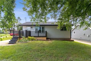 2319 E 41st Street, Des Moines, IA 50317