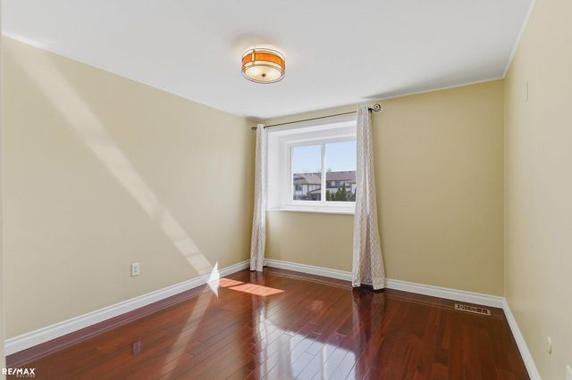13456 Denver Circle, Sterling Heights, MI 48312