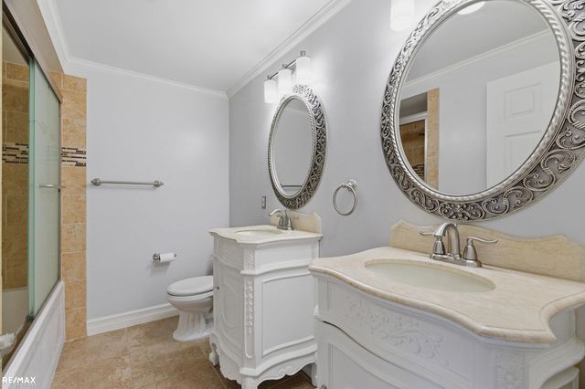 13456 Denver Circle, Sterling Heights, MI 48312