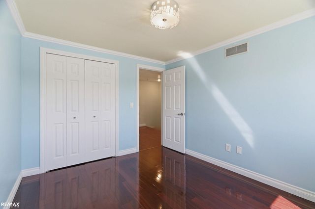 13456 Denver Circle, Sterling Heights, MI 48312