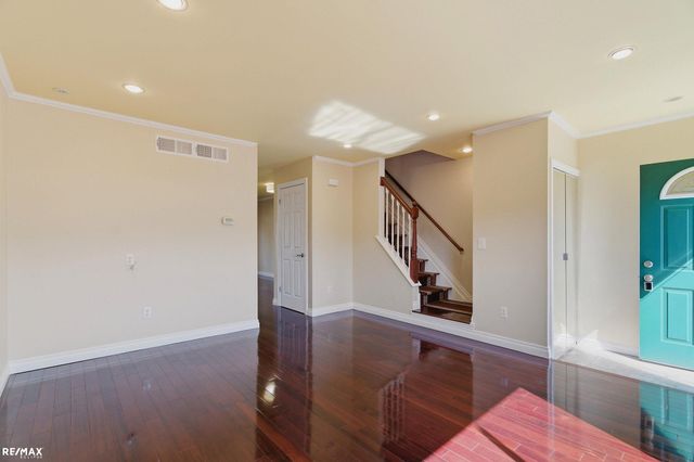 13456 Denver Circle, Sterling Heights, MI 48312