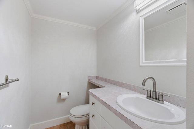 13456 Denver Circle, Sterling Heights, MI 48312