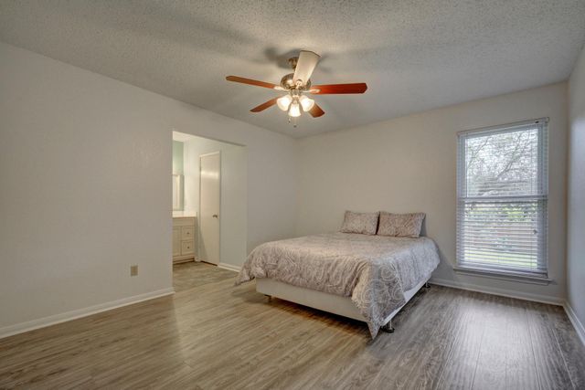 418 Arrow Head, Round Rock, TX 78681