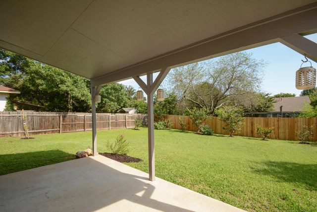 418 Arrow Head, Round Rock, TX 78681
