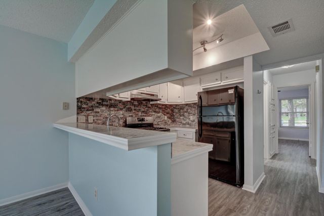 418 Arrow Head, Round Rock, TX 78681