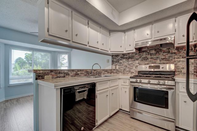 418 Arrow Head, Round Rock, TX 78681