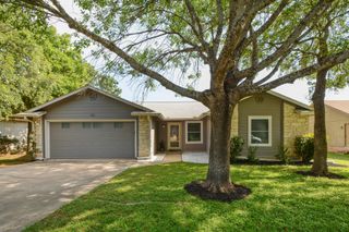 418 Arrow Head, Round Rock, TX 78681