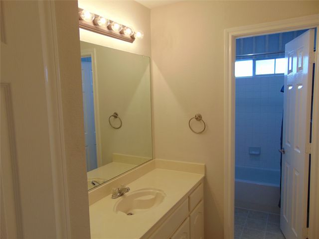 212 Crystal Lake Drive, Desoto, TX 75115