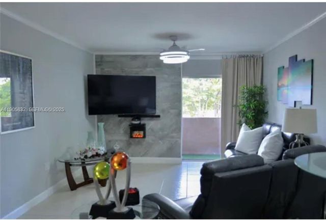 10900 SW 104th Street 314, Miami, FL 33176