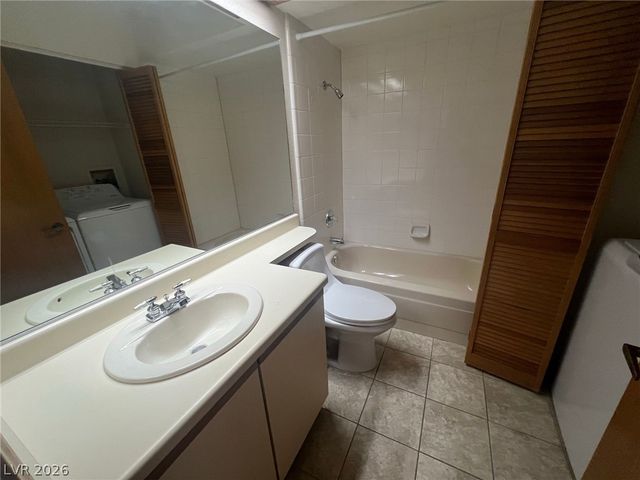 5205 Orchard Hills Avenue, Las Vegas, NV 89130