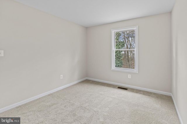 8103 PHIRNE RD E, Glen Burnie, MD 21061