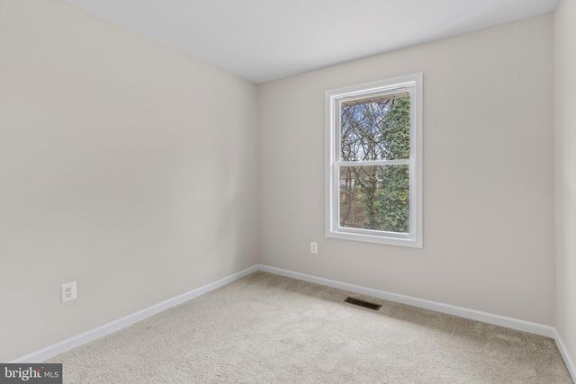 8103 PHIRNE RD E, Glen Burnie, MD 21061