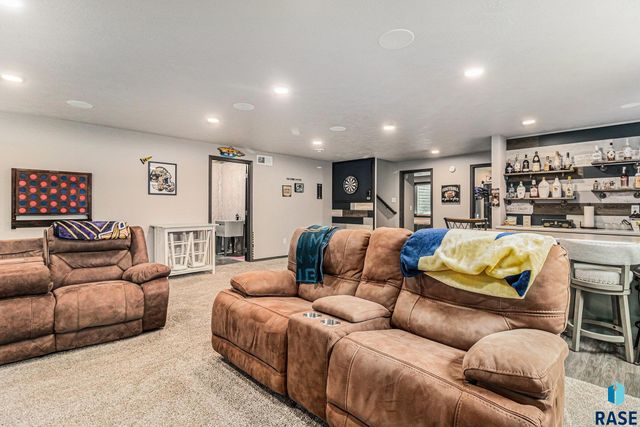 612 Prairieside Trl Trail, Harrisburg, SD 57032