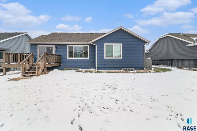 612 Prairieside Trl Trail, Harrisburg, SD 57032