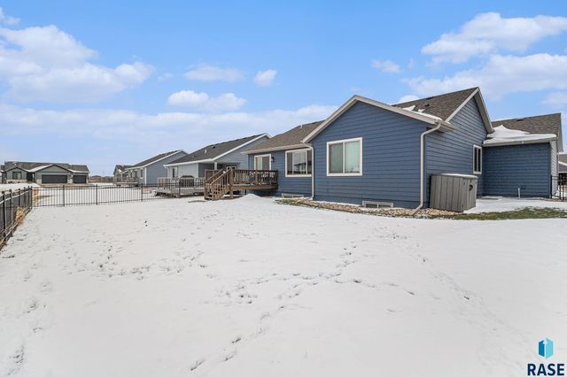 612 Prairieside Trl Trail, Harrisburg, SD 57032