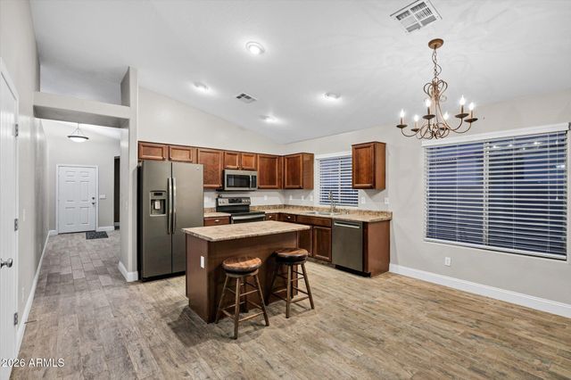 41626 N RANCH Drive, San Tan Valley, AZ 85140