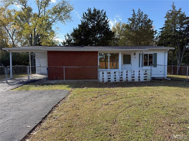 812 Kehrs Mill Road, Ballwin, MO 63011