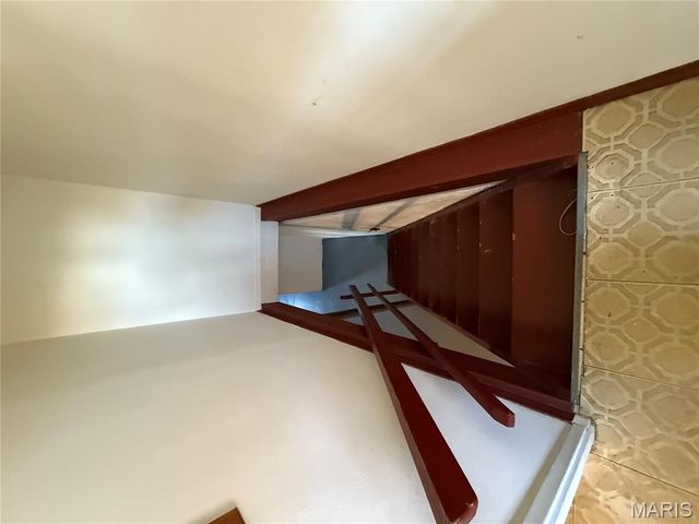 812 Kehrs Mill Road, Ballwin, MO 63011