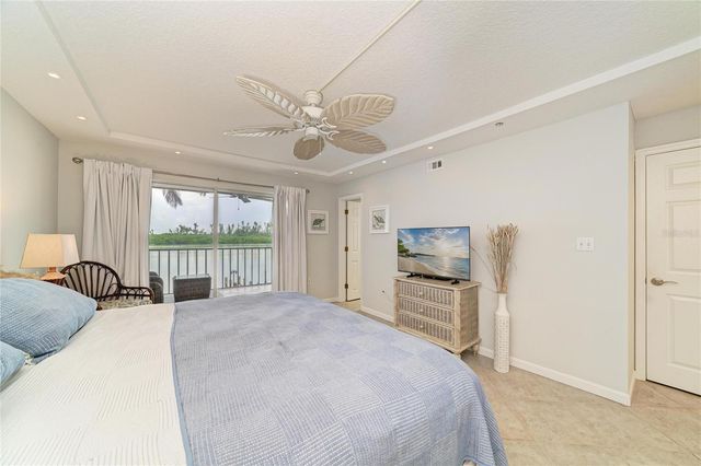 9393 MIDNIGHT PASS ROAD 205, Sarasota, FL 34242