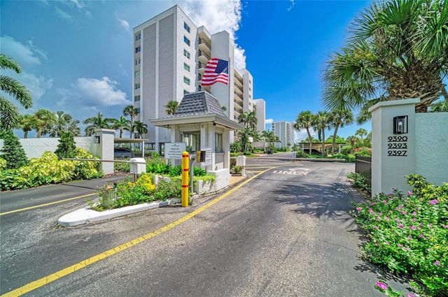9393 MIDNIGHT PASS ROAD 205, Sarasota, FL 34242