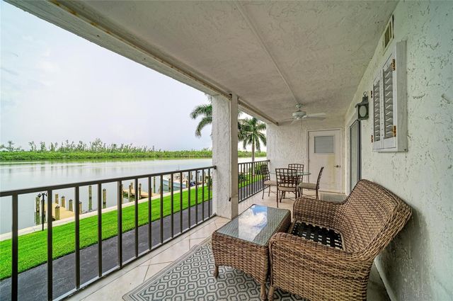 9393 MIDNIGHT PASS ROAD 205, Sarasota, FL 34242