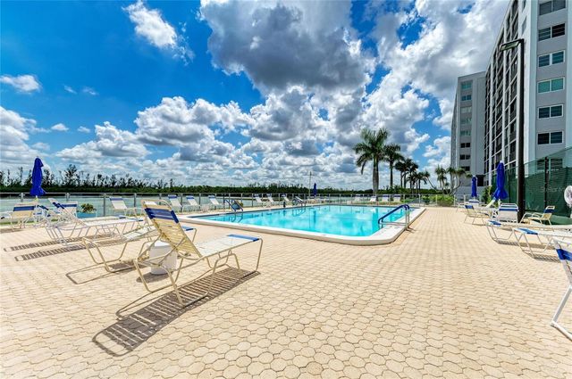 9393 MIDNIGHT PASS ROAD 205, Sarasota, FL 34242