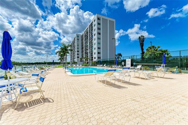9393 MIDNIGHT PASS ROAD 205, Sarasota, FL 34242
