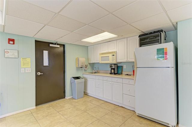 9393 MIDNIGHT PASS ROAD 205, Sarasota, FL 34242