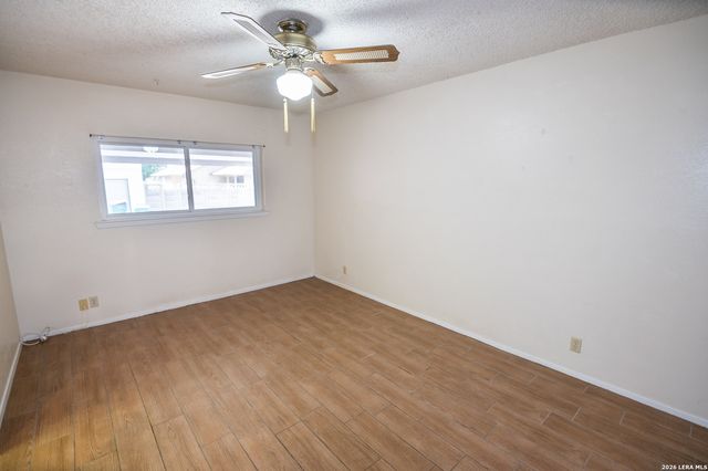 648 FERN MEADOW DR, Universal City, TX 78148