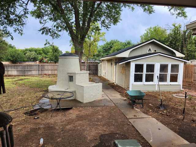 7205 SW 37TH Avenue, Amarillo, TX 79109