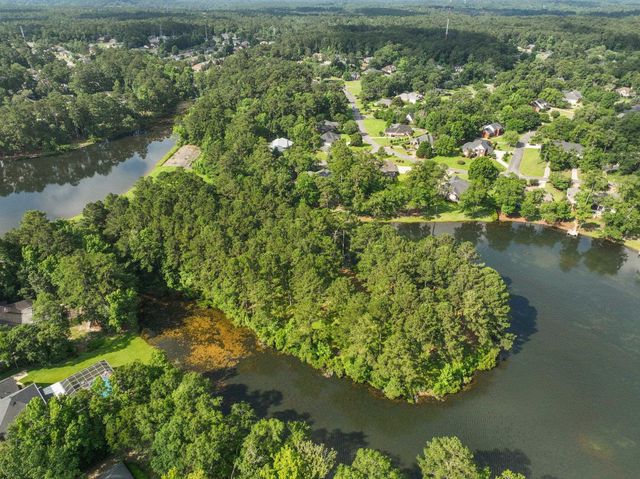 8857 Glen Abby Drive, Tallahassee, FL 32312