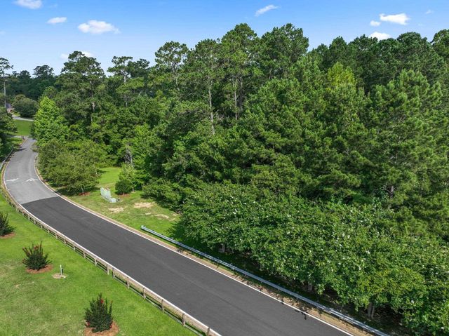 8857 Glen Abby Drive, Tallahassee, FL 32312