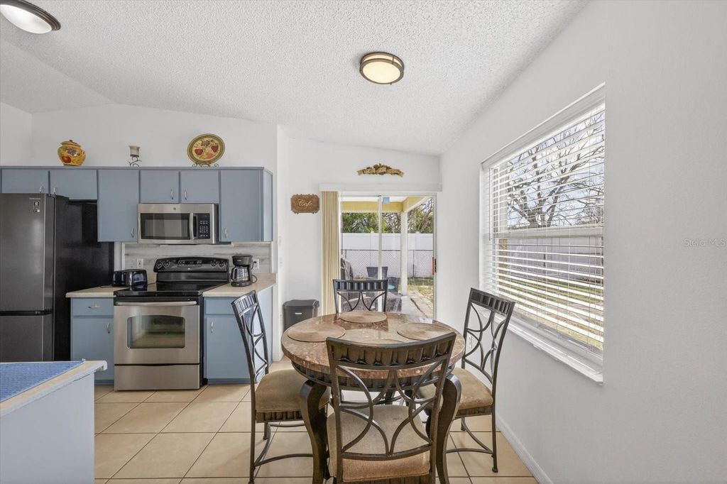 Image 17 of property listing at 5501 MARINER BOULEVARD, Spring Hill, FL 34609