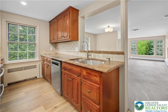 1020 Highland Avenue, Bethlehem City, PA 18018